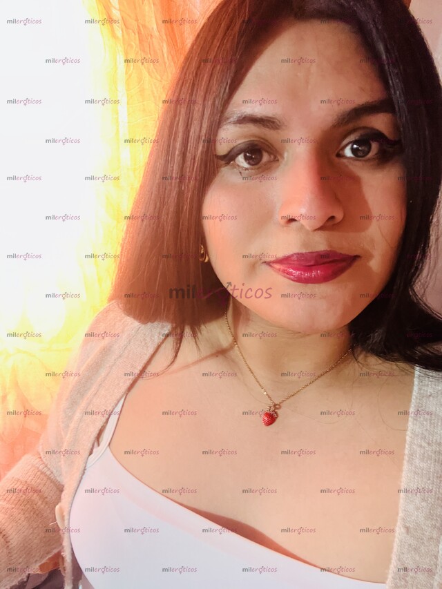 FOTOS DE CHICA TRANS PASIVA, DISCRETA, SUMISA DISPONIBLE PARA TI.