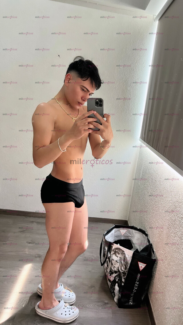 FOTOS DE GÜERITO, FLAQUITO, DIVERTIDO Y LINDO TWINK INTER
