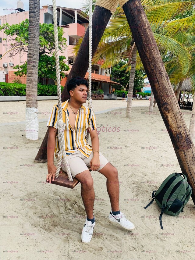 FOTOS DE MORENO UNIVERSITARIO, SCORT CON EXPERIENCIA, IDEAL PARA TI.