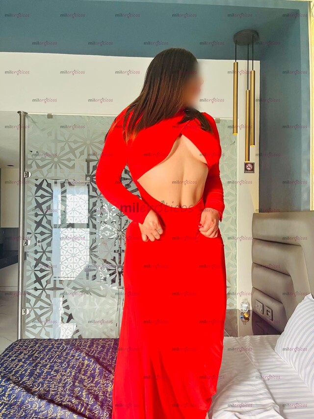 FOTOS DE PAULETTE LISTA PARA PASAR UN MOMENTO SENSUAL Y AGRADABLE , DE LO MÁS HOT