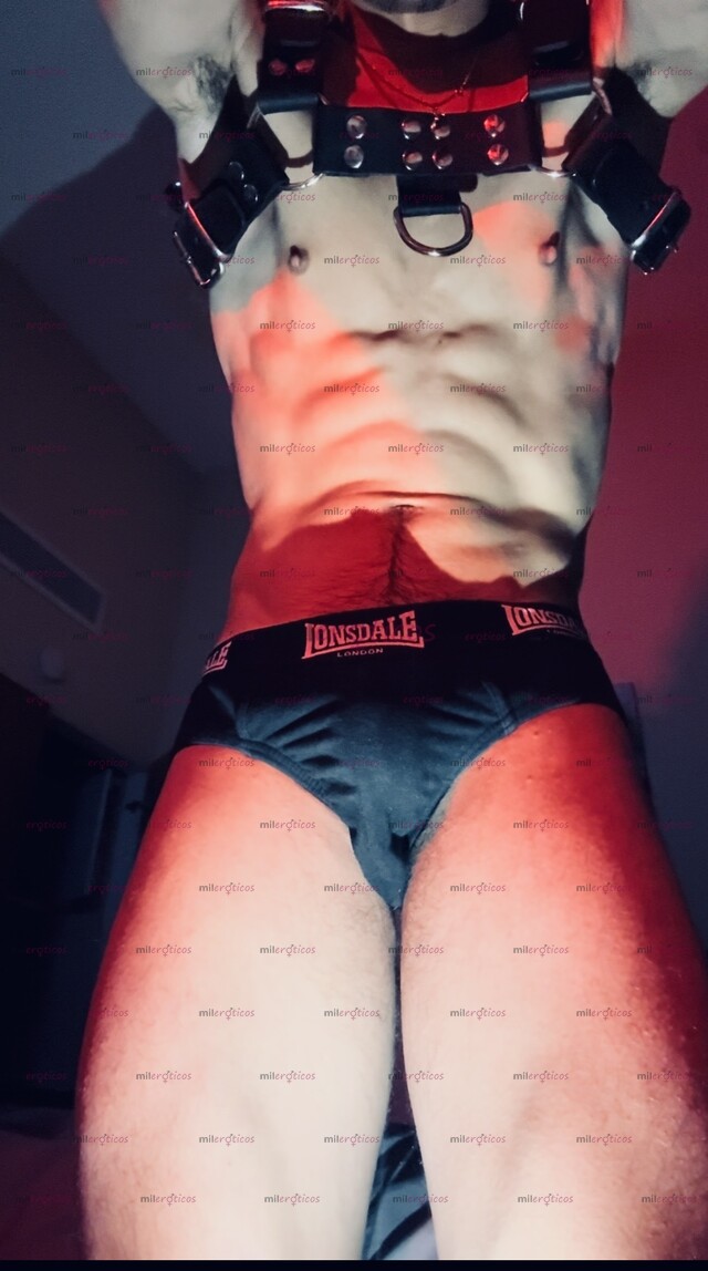 FOTOS DE JOVEN ARRECHO DE VERGON GRUESO COMPLACIENTE