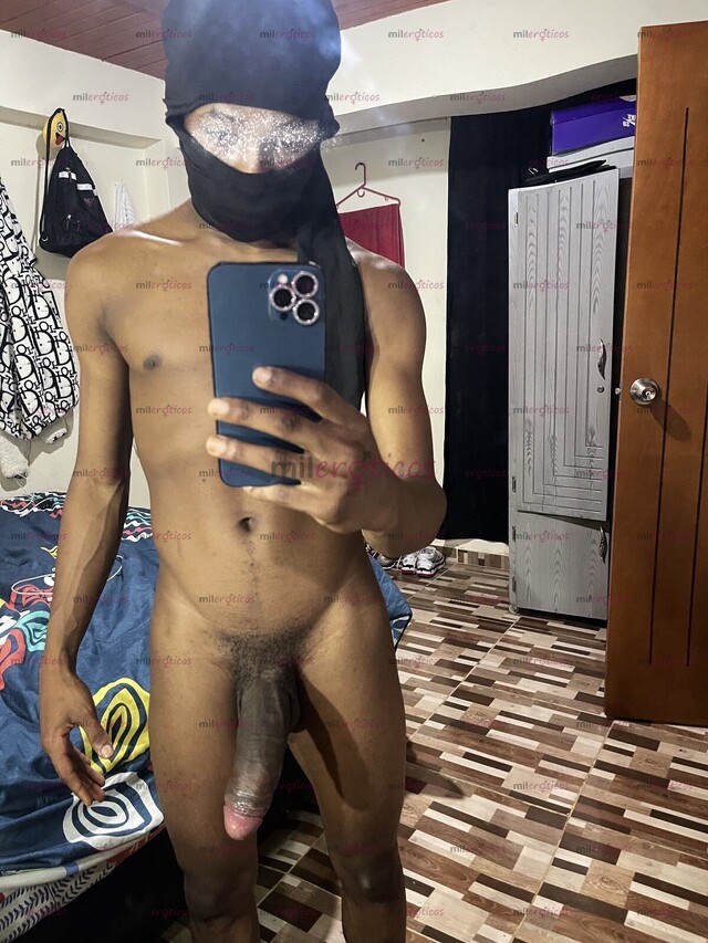 FOTOS DE JOVEN, DOTADO VERGON MORENO NUEVO AQUÍ EN TU CIUDAD