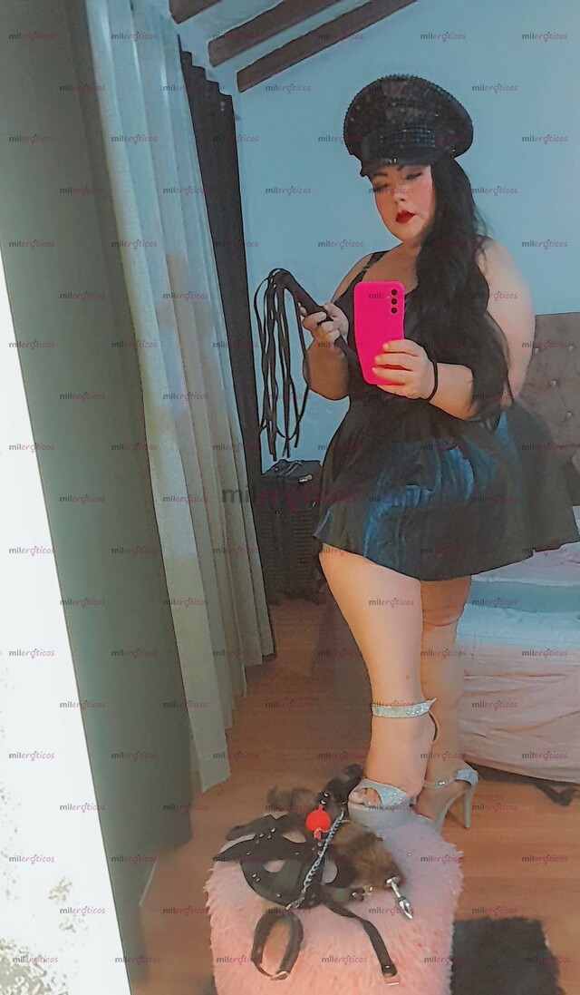 FOTOS DE DOMINATRIX AMA SALOME ,BDSM ,SADO, PEGGING CON ARNES