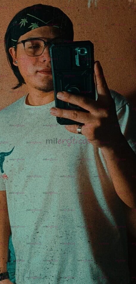 FOTOS DE BUSCAS ALGO RICO Y DISCRETO, AQUÍ ESTOY PARA TI