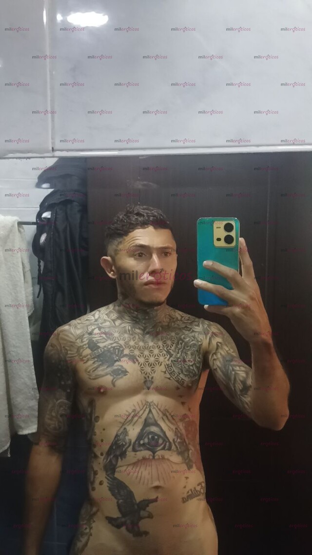 FOTOS DE SINNER BOY: MASAJES, TRATO DE NOVIO Y MÁS