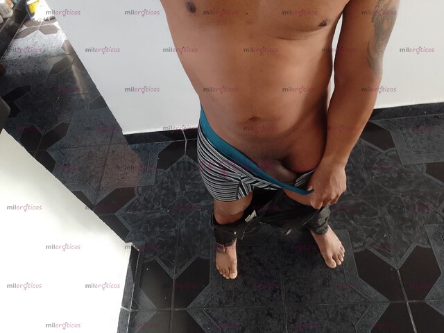 FOTOS DE MORENO COSTEÑO VERGON REAL ARRECHO PARA TU DISPOSICIÓN REYNA