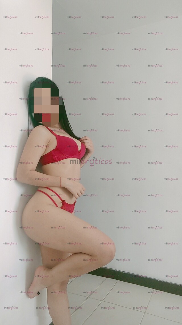 FOTOS DE HOLA, SOY MÓNICA, UNA CHIQUITA MUY CALIENTE...