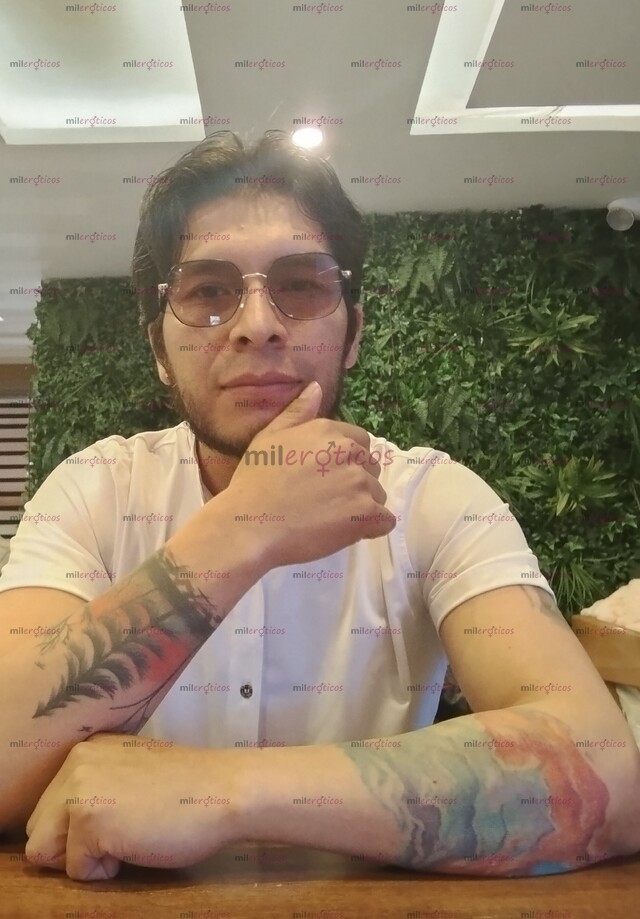 FOTOS DE GIGOLÓ HETERO TATUADO Y APASIONADO EN BOGOTÁ SOLO DAMAS Y PAREJAS