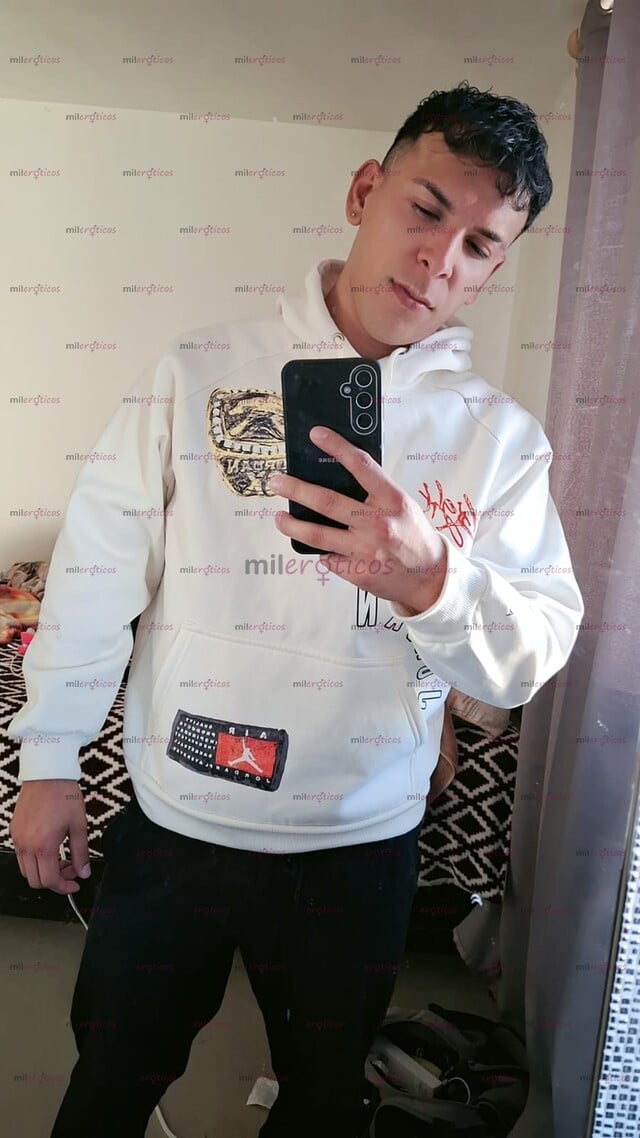 FOTOS DE CHICO DISPUESTO A COMPLACER TUS FANTACIAS