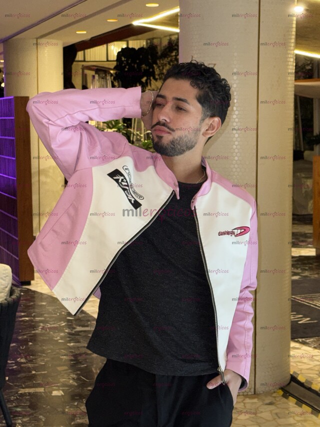 FOTOS DE CHICO SLIM: NATURALIDAD, DISCRECIÓN Y VERSATILIDAD TOTAL