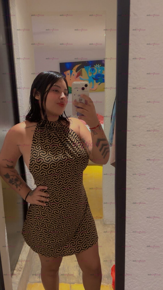 FOTOS DE RICA MORENA DE 19 AÑOS COMPLACIENTE MUY SUMISA