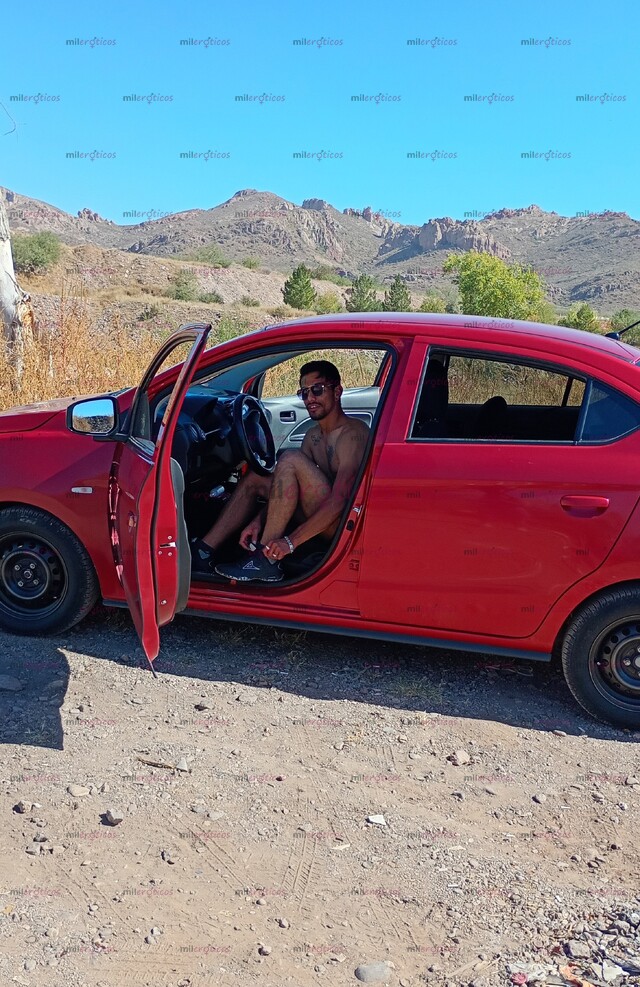 FOTOS DE FLAKO CHAKALON, CALIENTE, Y ACOPLADO, TE HARÉ SENTIR CÓMODA Y SATISFECHA