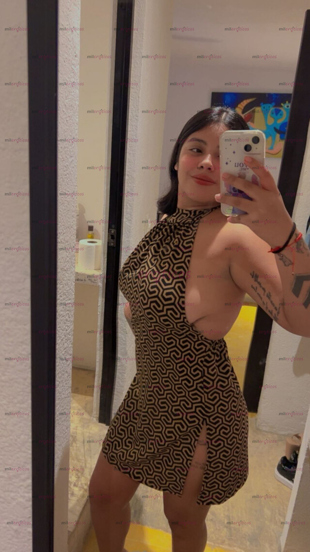 FOTOS DE RICA MORENA DE 19 AÑOS COMPLACIENTE MUY SUMISA