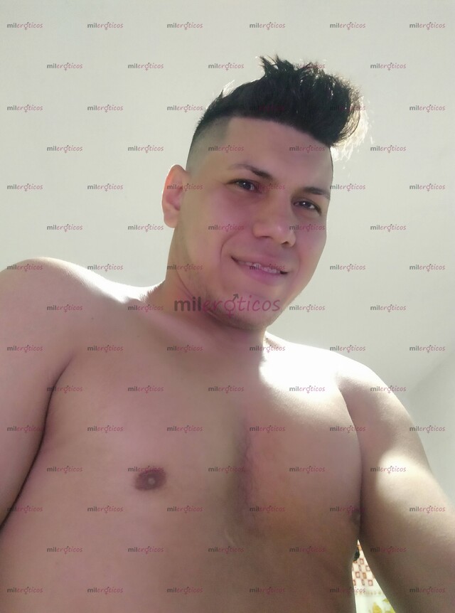 FOTOS DE SOY UN FLACO ALTO SÚPER ACTIVO Y COMPLACIENTE