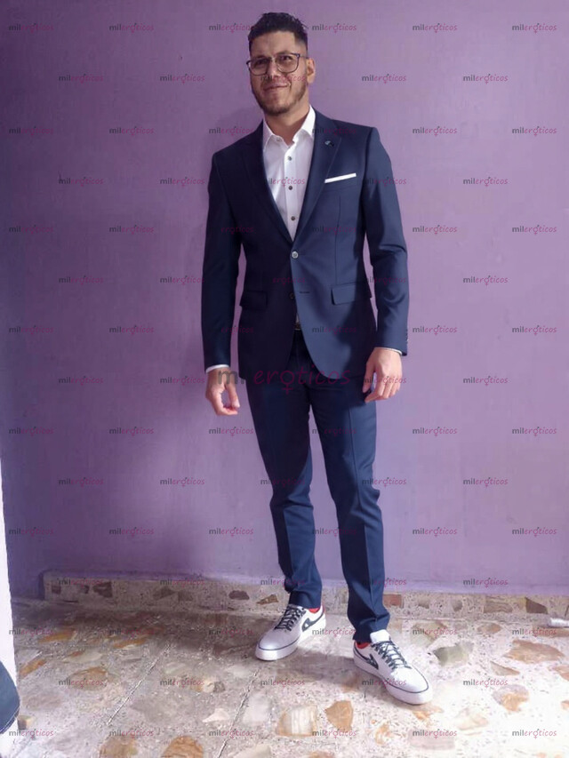 FOTOS DE SOY UN FLACO ALTO SÚPER ACTIVO Y COMPLACIENTE