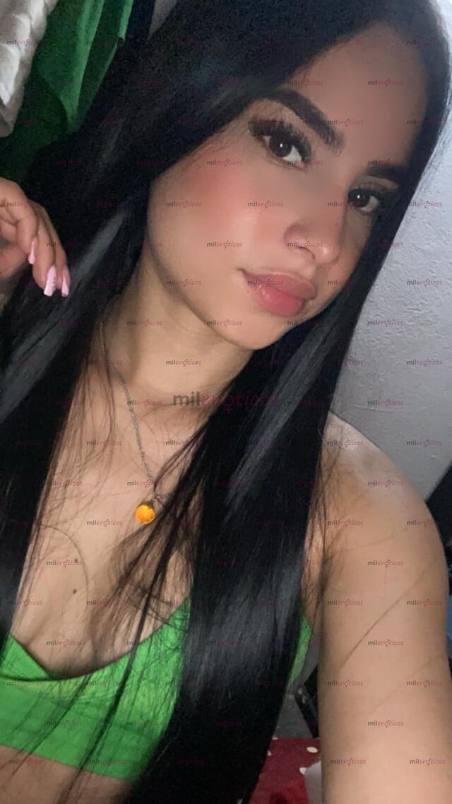 FOTOS DE EMMA COLOMBIANITA NUEVA EN AMBIENTE 21 AÑITOS, VEN VAMOS A DIVERTIRNOS JUNTOS !!
