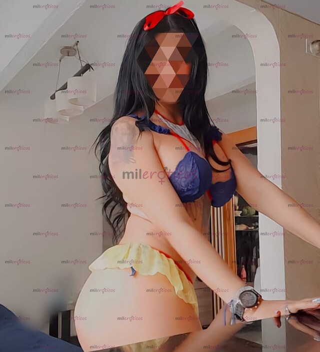 FOTOS DE UNA MORENA ARDIENTE EN LA CAMA VEN A DISFRUTARME