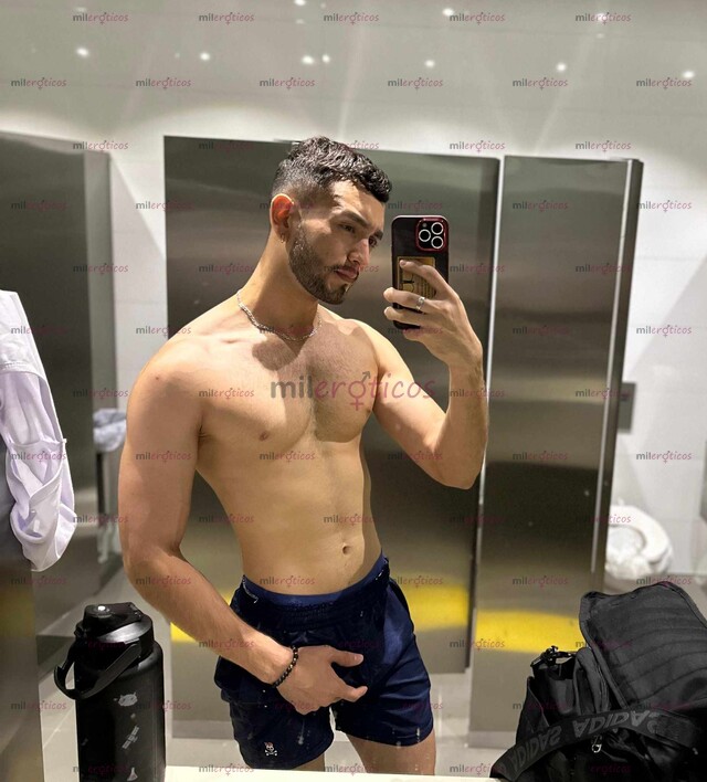 FOTOS DE COSTEÑO VERS PASI CON ELEGANCIA Y ALTA SEDUCCIÓN