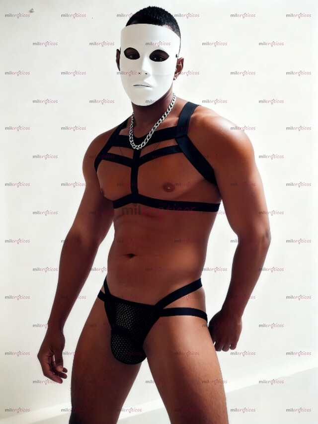 FOTOS DE MARCELLO HOMBRE MASCULINO ACTIVO Y DISCRETO.