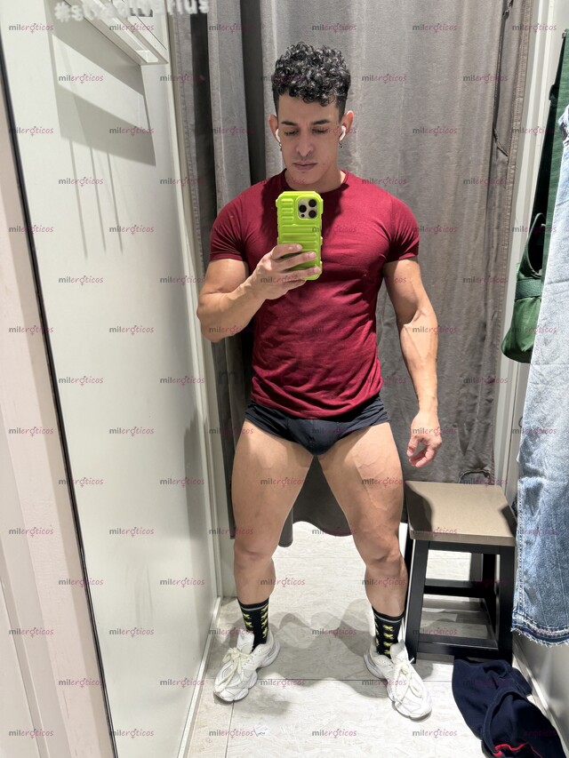 FOTOS DE LECHERO CON LUGAR EN ZONA ROMANTICA GRAN POLLA