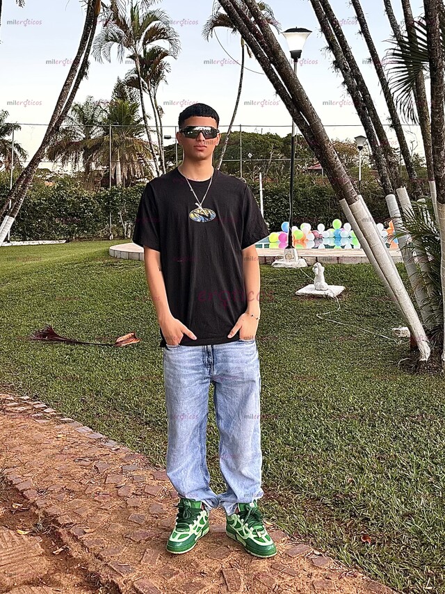 FOTOS DE BUSCO HOMBRE PROTECTOR, EXITOSO Y DECIDIDO