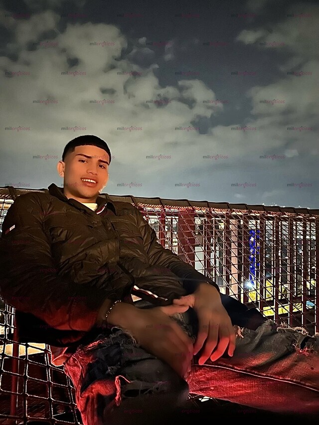 FOTOS DE BUSCO HOMBRE PROTECTOR, EXITOSO Y DECIDIDO