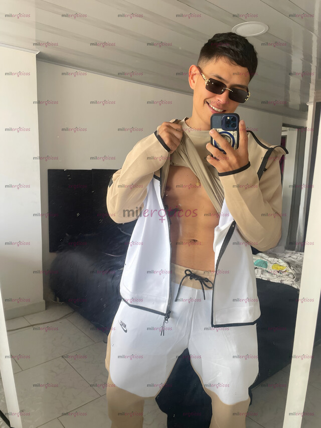 FOTOS DE ACOMPAÑANTE MASCULINO DE ALTO NIVEL SENSUALIDAD Y ESTILO