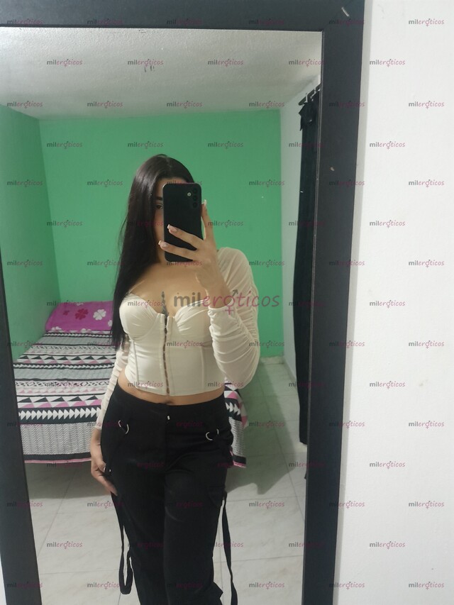 FOTOS DE MUÑEQUITA PELINEGRA FLACA CUERPO HERMOSO Y UNA CARITA DE DIOSA