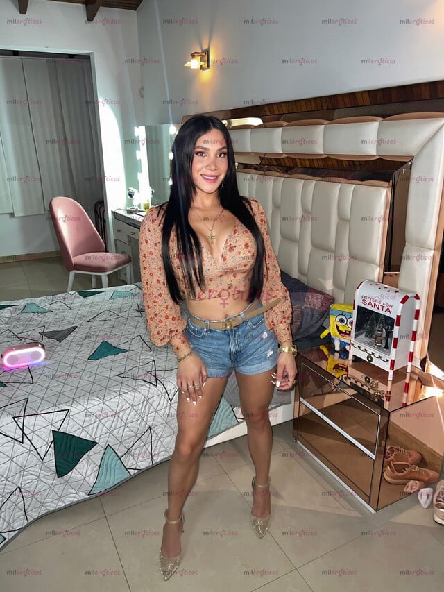 FOTOS DE LA REINA DE BARRANQUILLA ESTÁ DE REGRESO. NUEVO INSTAGRAM: VALENTINAVINCENTT