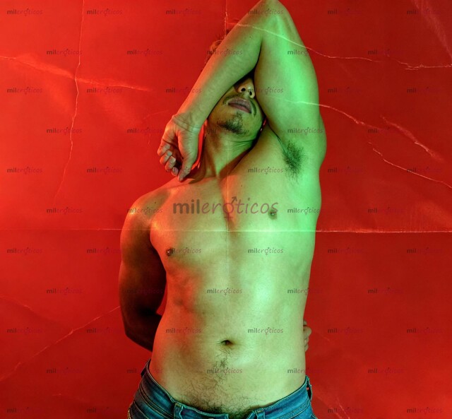 FOTOS DE HAGO MASAJES CHICO JOVEN DELGADO ATLÉTICO VERSÁTIL