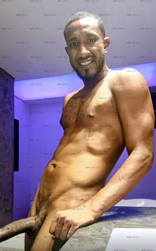 FOTOS DE SOY HOMBRE 100%REAL HAGO TRÍOS MASAJE Y SE CUMPLE FANTASÍAS.