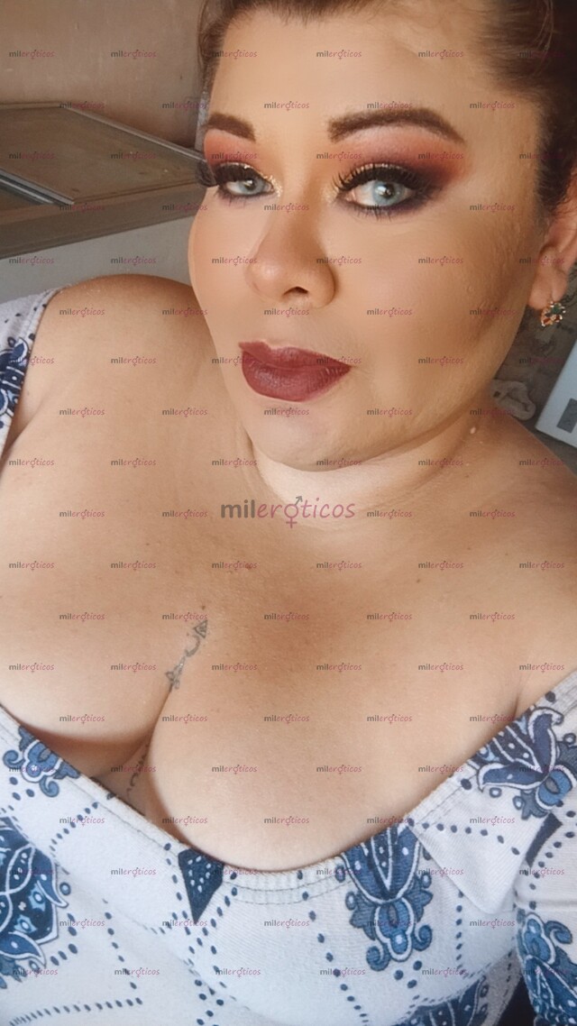 FOTOS DE HERMOSA CHICA TRANSEXUAL CURVY MUY COMPLACIENTE PARA TI