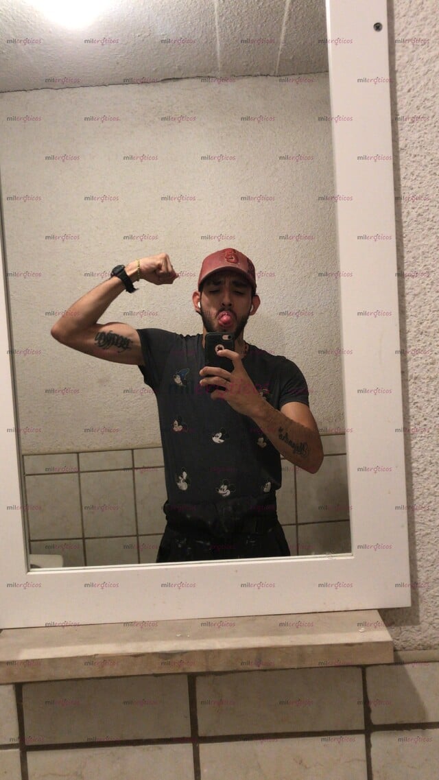 FOTOS DE 100% SINALOENSE ALTO 1.80 FLAQUITO SIN MIEDO AL EXITO