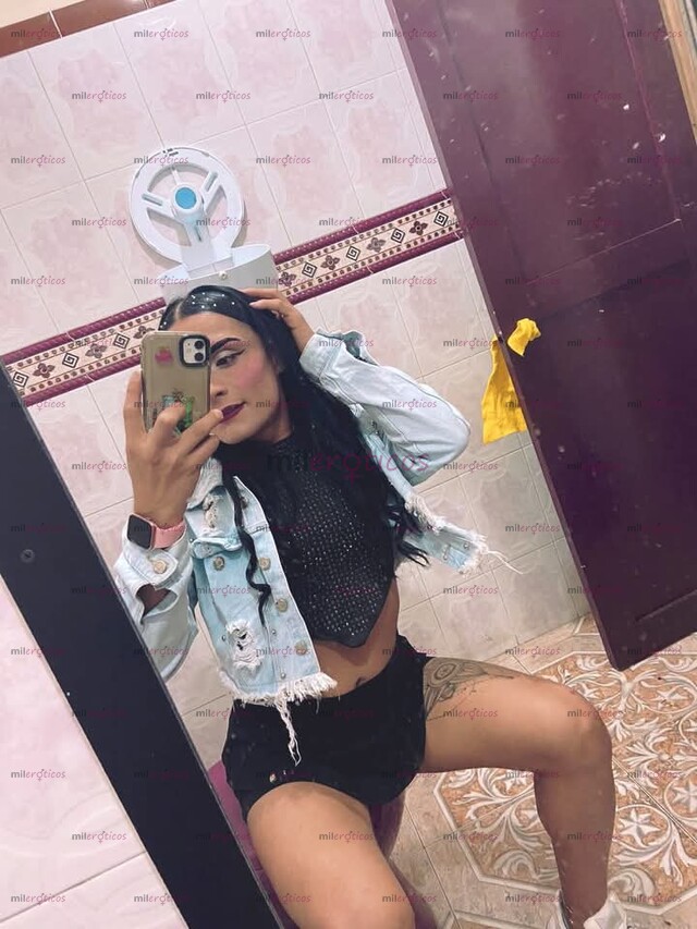 FOTOS DE HOLA MI NOMBRE ES SALOME UNA CHICA TRANS ARDIENTE