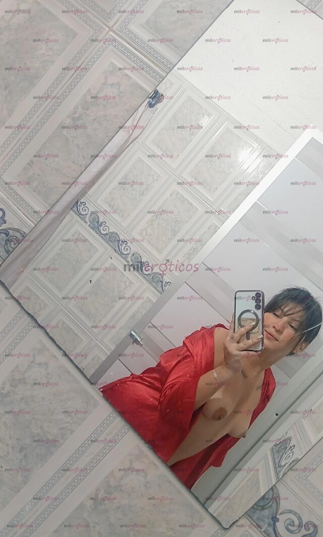 FOTOS DE HOLA MIS AMORES SOY UNA LINDA FLACA RECIÉN LLEGADA A TU CIUDAD DISPUESTA A COPLA