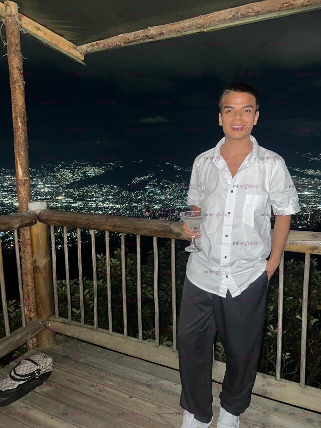 FOTOS DE , ACOMPAÑANTE, CHICO DE BUEN AMBIENTE EXCELENTE EDUCACIÓN BUENA