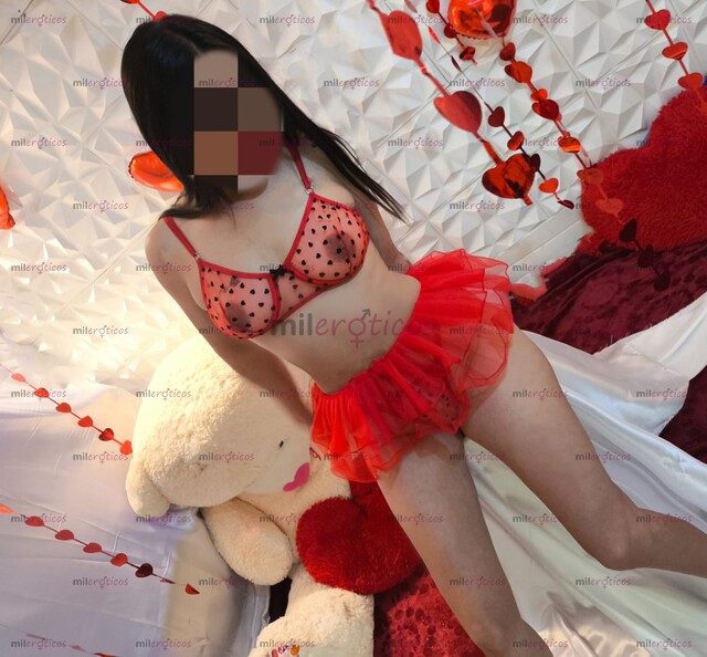 FOTOS DE ATRÉVETE A PERDER EL CONTROL O A TOMARLO. DAFNE PETTIT