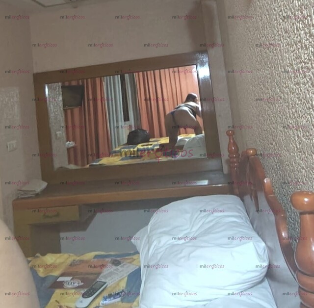 FOTOS DE VEN PAPI COJEME BESAME TODA Y LLÉNAME D LECHE LAS POMPAS