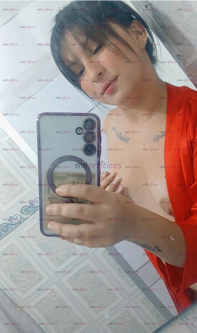 FOTOS DE HOLA MIS AMORES SOY UNA LINDA FLACA RECIÉN LLEGADA A TU CIUDAD DISPUESTA A COPLA