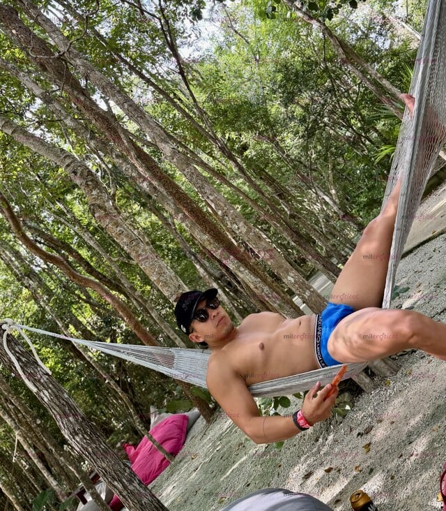 FOTOS DE PRESENCIA MASCULINA SELECTIVA Y DISCRETA EN PACHUCA