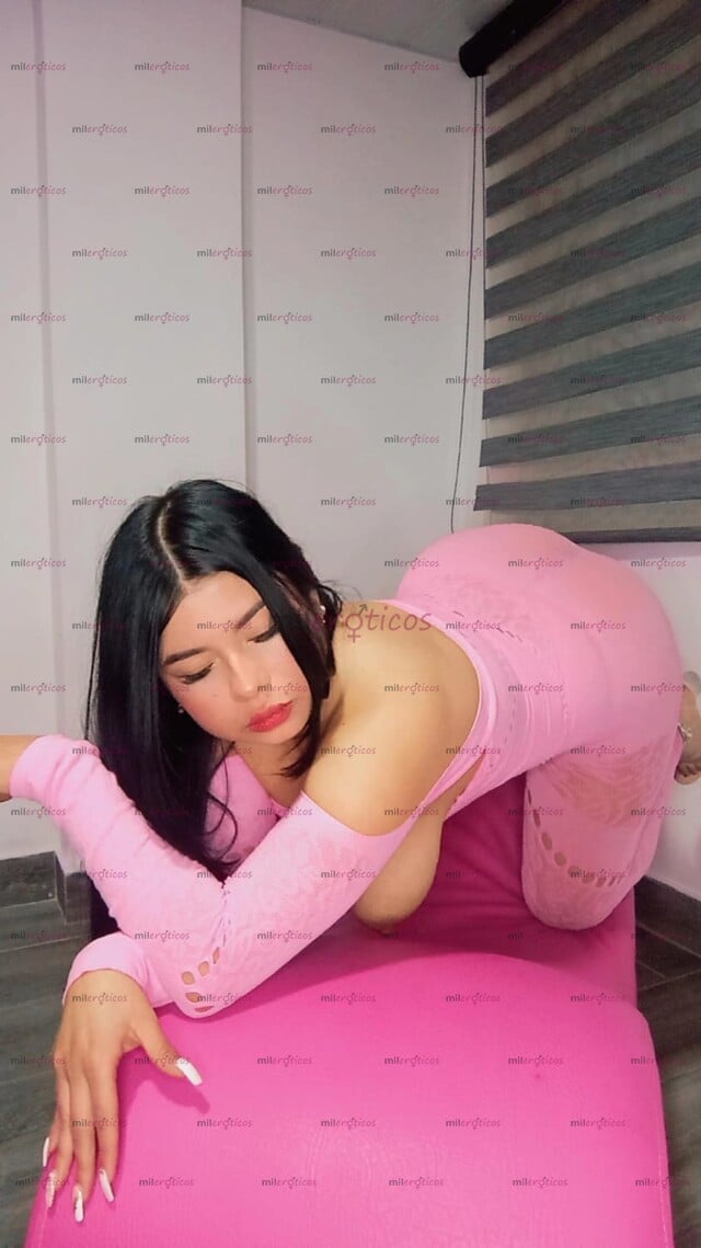 FOTOS DE VALENTINA VUELVO A TU ZONA LLEVAME AL CIELO SIN SALIR DE NUESTRO CUARTO!!!