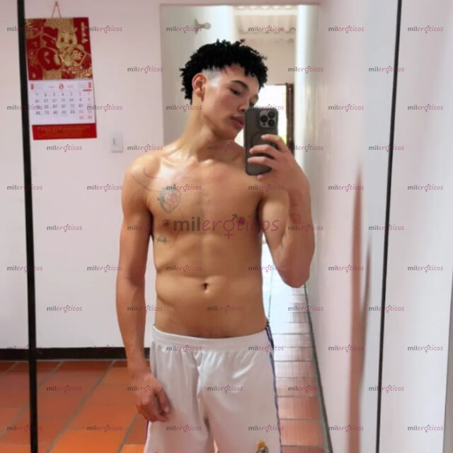 FOTOS DE VERGON VARONIL NUEVO EN LA CIUDAD DISPUESTO A COMPLACERTE CON MIS 22CM