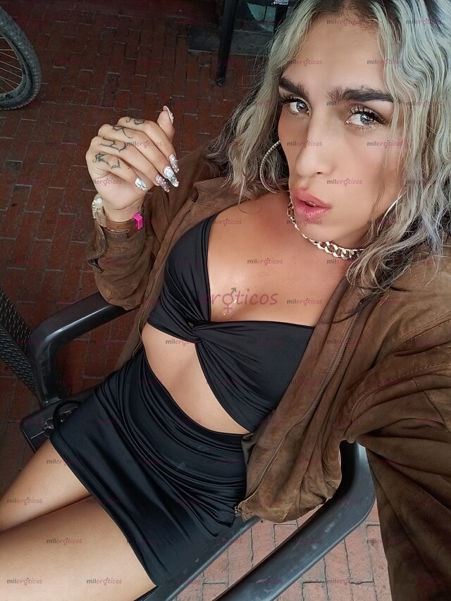 FOTOS DE CHICA TRANS ESTUDIANTE DE ARTES AMOROSA Y SEXUAL