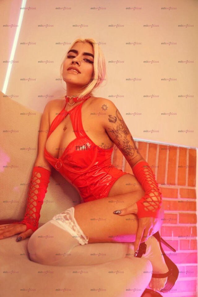 FOTOS DE HOLA SOY ALICE TENGO 19 AÑOS NUEVA FLACA ESTRECHITA