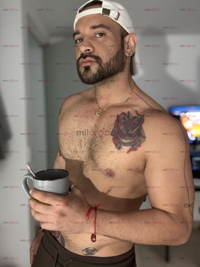 FOTOS DE ACTIVO, COMPLACIENTE, MORBOSO, CALIENTE, EDUCADO