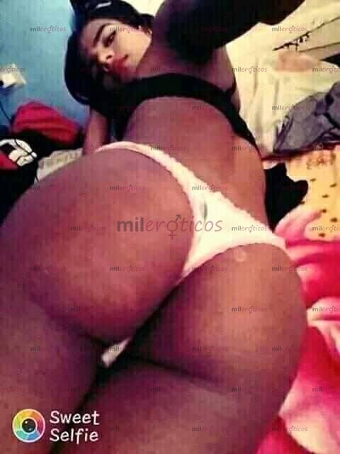 FOTOS DE PERRA EXÓTICA ARDIENTE CON SITIO PARA QUE ME PONGA EN CUATRO PATAS Y ME FOLLES
