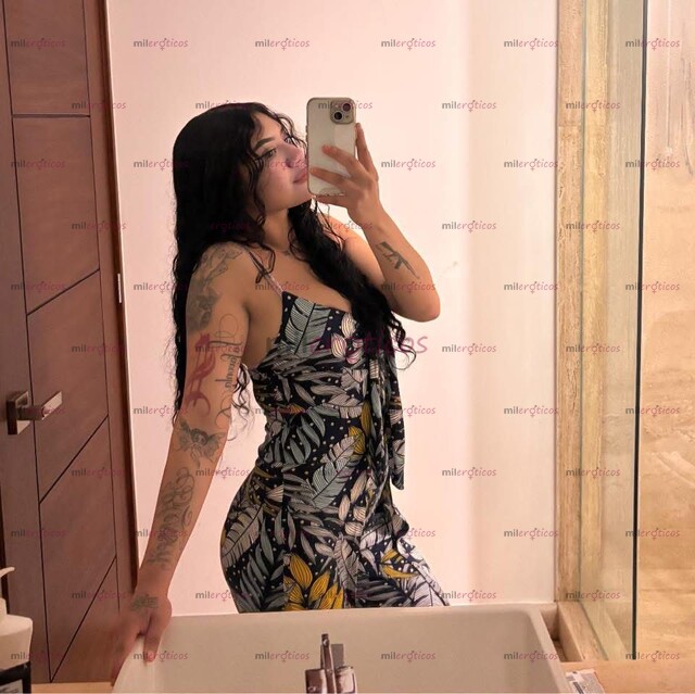 FOTOS DE SOY MELI UNA CHICA HERMOSA GÜERITA COMPLACIENTE CARIÑOSA QUE ME GUSTA DAR BESITO