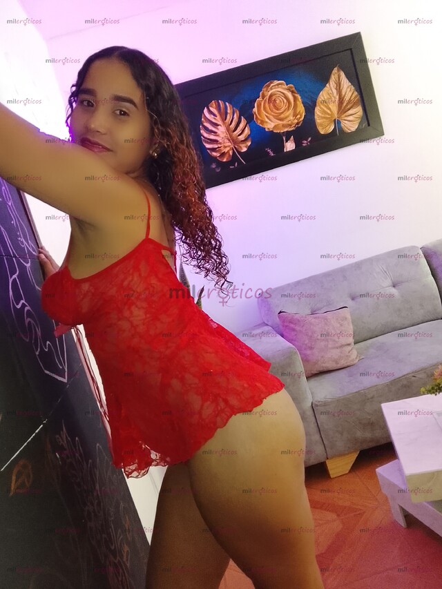 FOTOS DE NUEVA EN TU CIUDAD HAGO SHOW LESBICO CON MI AMIGA