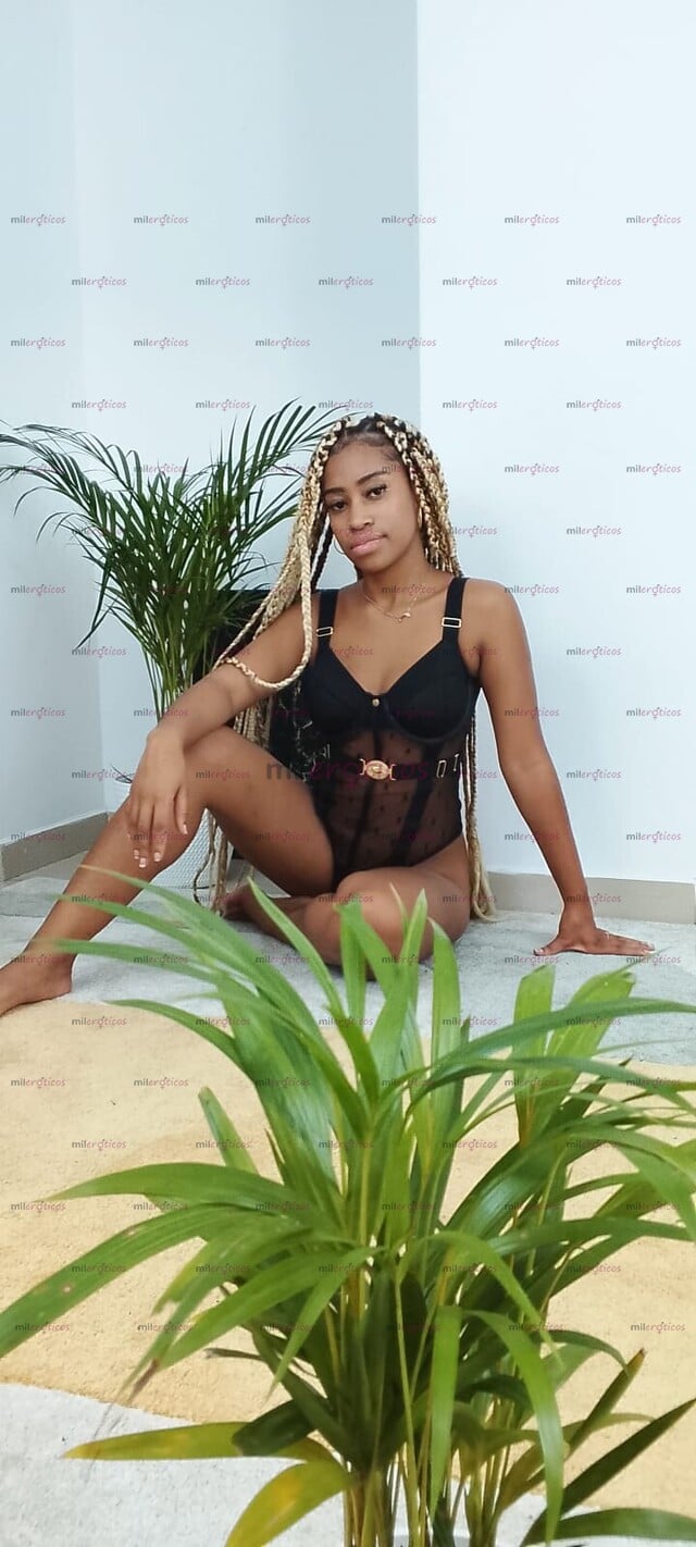 FOTOS DE SOY UNA CHICA D PIER CANELA DE 19 AÑOS ME LLAMO ESCARLIN
