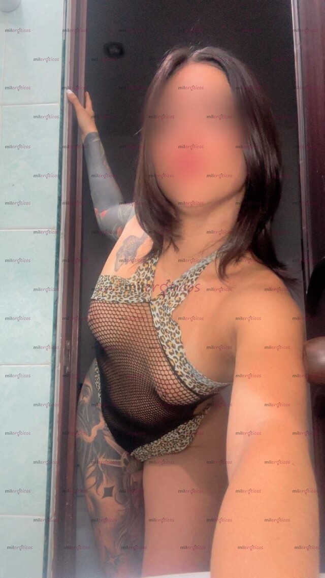 FOTOS DE FLACA DELICIOSA, CALIENTE Y LISTA PARA TI AMOR